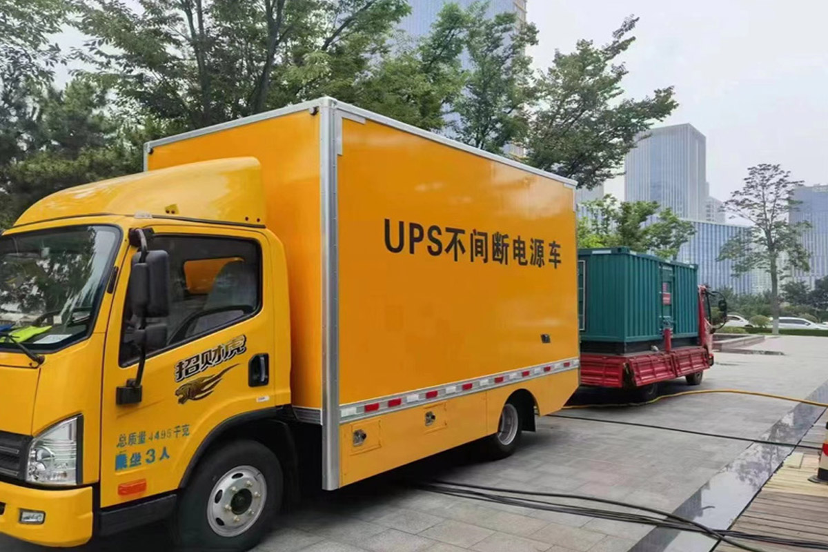 平川发电机租赁施工现场